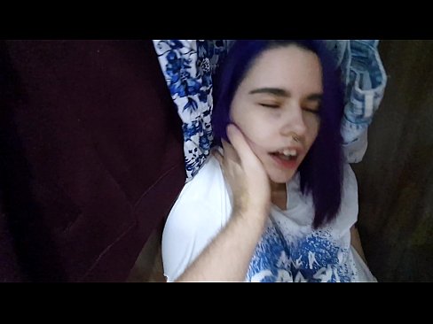 ❤️ Lorg mi mo sis anns a’ chlòsaid agus chuidich i cum ️ Bhidio anal aig porn gd.pornohammer.ru ️❤